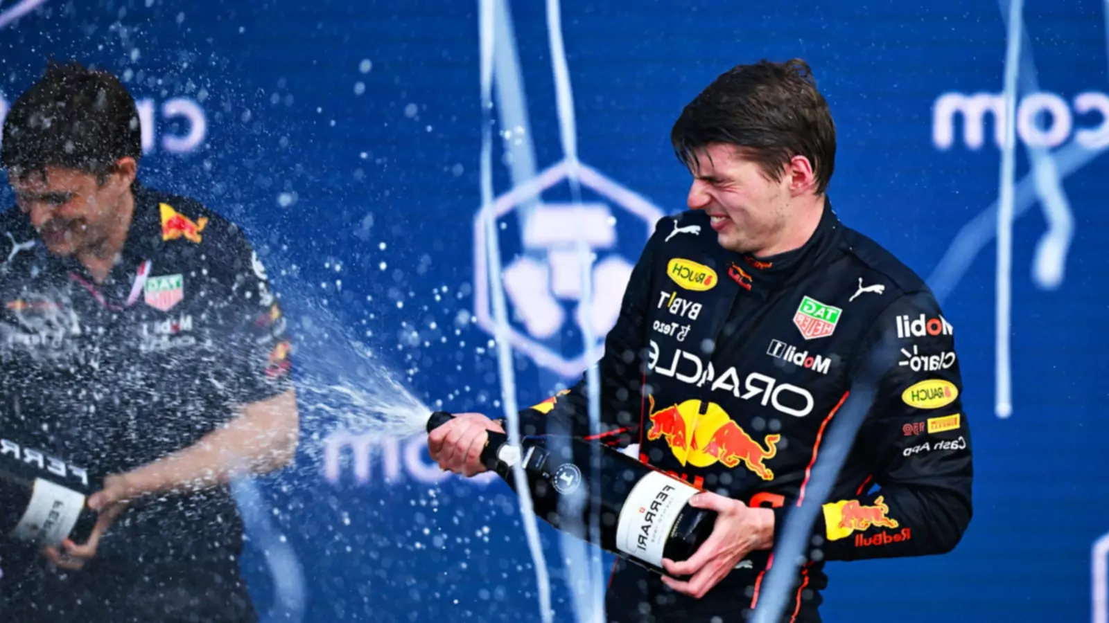 Grand Prix Formula 1 Miami Dipenuhi dengan 30.000 Botol Ferrari Trento